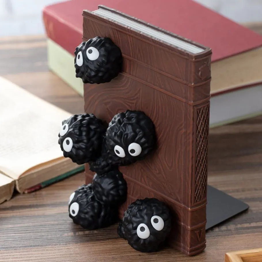 Maison Ghibli Book Stand Kurosuke - My Neighbour Totoro