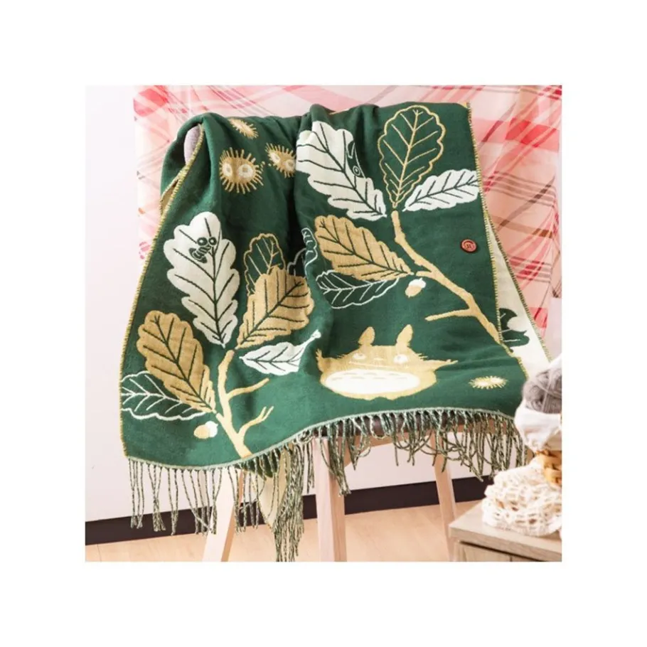 Maison Ghibli Dark Green Stole Oak Leaves - My Neighbor Totoro