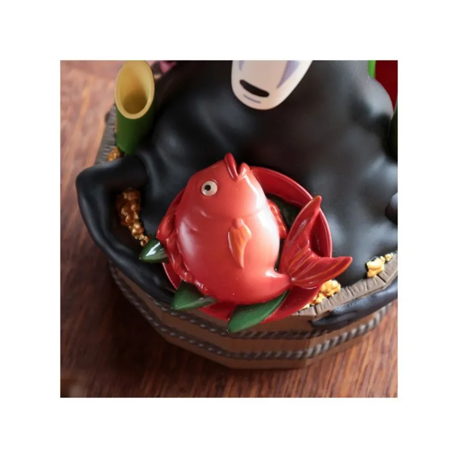 Maison Ghibli Diorama No Face Golden Bucket & Bamboos - Spirited Away Online