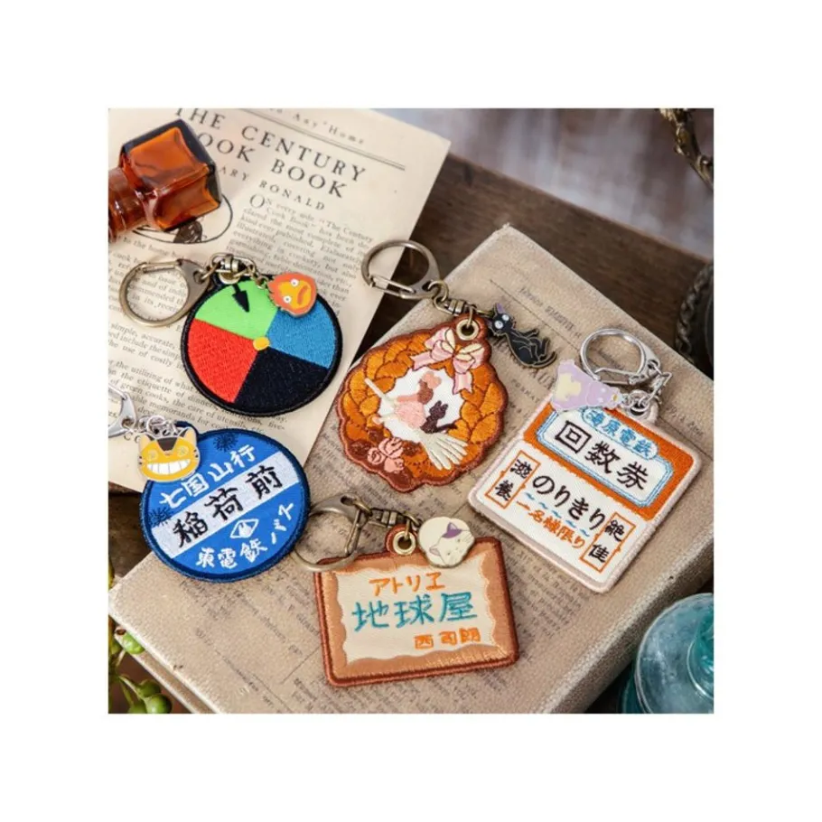 Maison Ghibli Embroidery Keychain Bus Stop - My Neighbor Totoro New