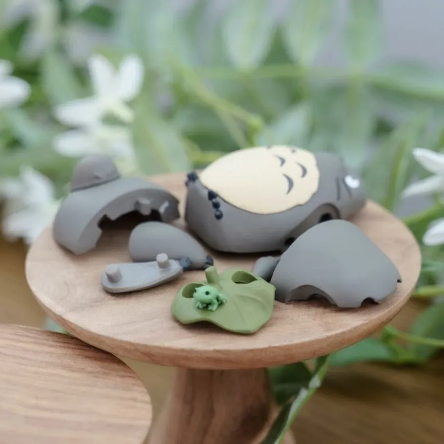 Maison Ghibli Kumukumu 3D Puzzle Big Totoro With Leaf - My Neighbor Totoro