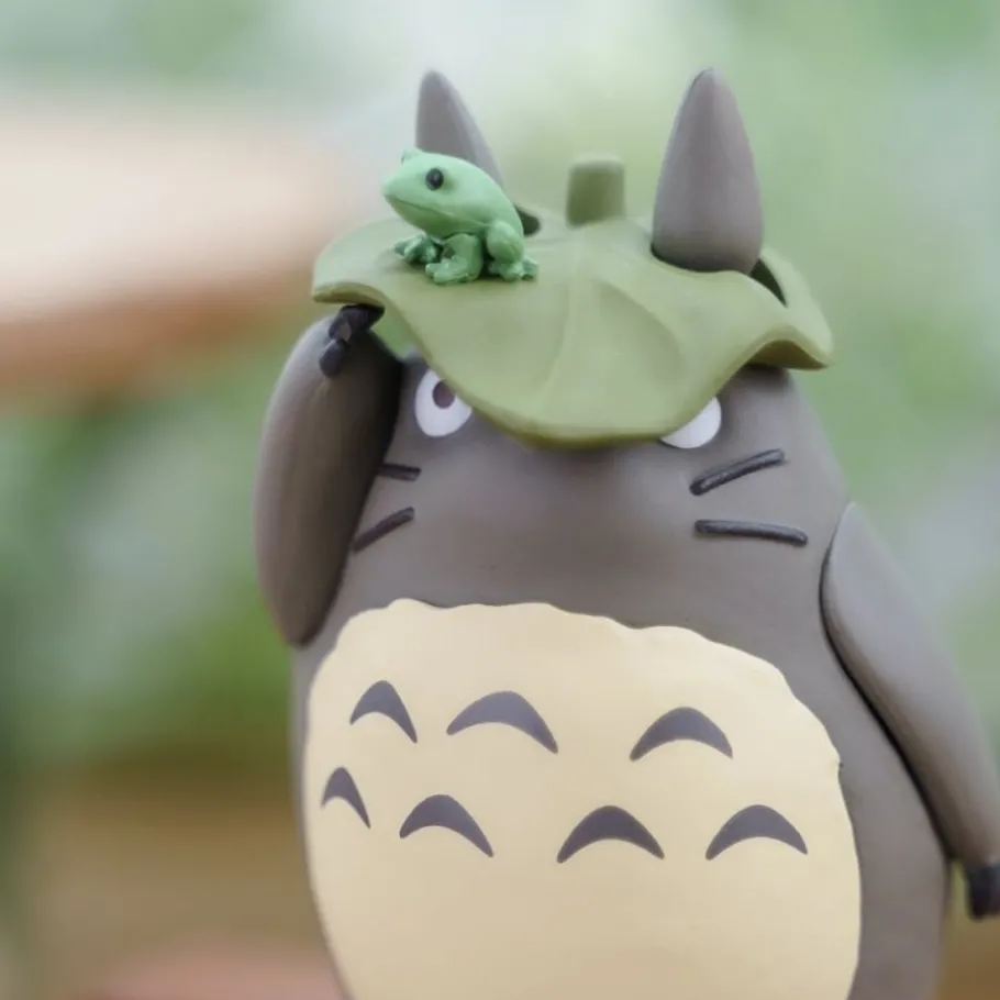 Maison Ghibli Kumukumu 3D Puzzle Big Totoro With Leaf - My Neighbor Totoro