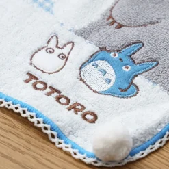 Maison Ghibli Mini Towel Snowman 25X25 Cm - My Neighbor Totoro Clearance