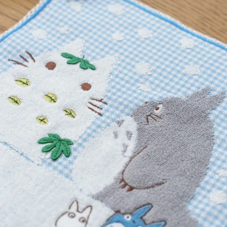 Maison Ghibli Mini Towel Snowman 25X25 Cm - My Neighbor Totoro Clearance