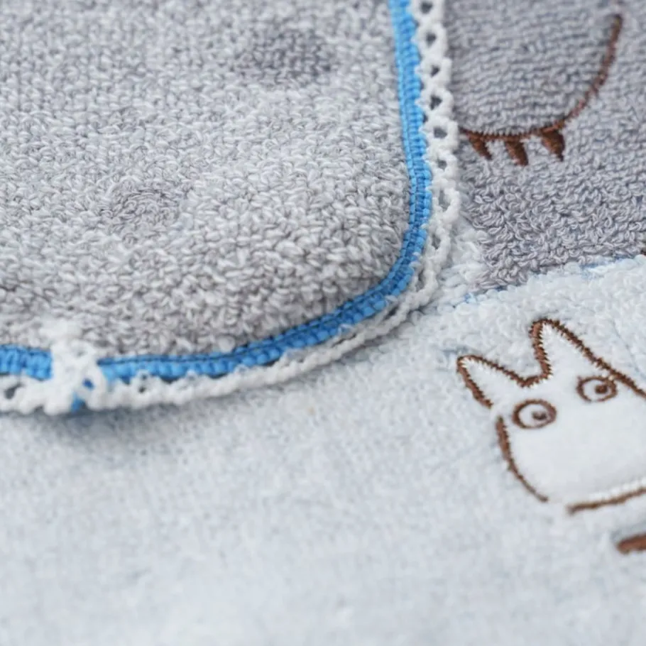 Maison Ghibli Mini Towel Snowman 25X25 Cm - My Neighbor Totoro Clearance