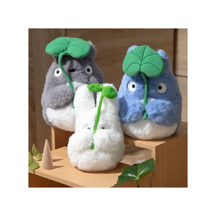Maison Ghibli Nakayoshi Plush Medium Totoro With Leaf - My Neighbor Totoro New