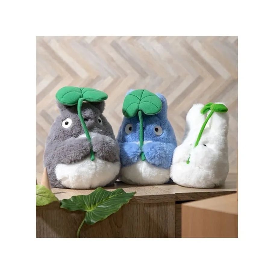 Maison Ghibli Nakayoshi Plush Medium Totoro With Leaf - My Neighbor Totoro New