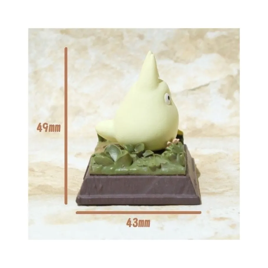 Maison Ghibli Stop Motion Collection Totoro Fast Walk Small Totoro Pose 3 - My Neighbor Totoro Online