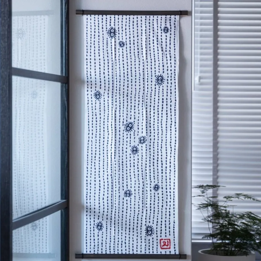 Maison Ghibli Tenugui Kurosuke - My Neighbor Totoro Outlet