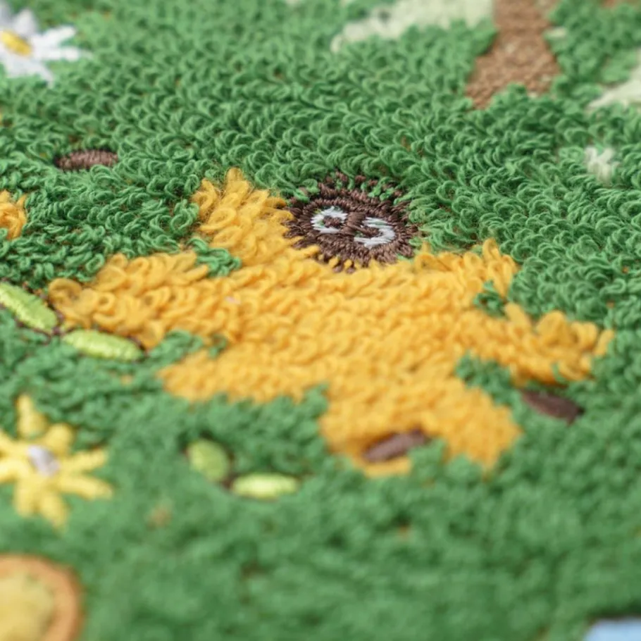 Maison Ghibli Towel Medium & Small Totoro Racing 34X80 Cm - My Neighbor Totoro Discount
